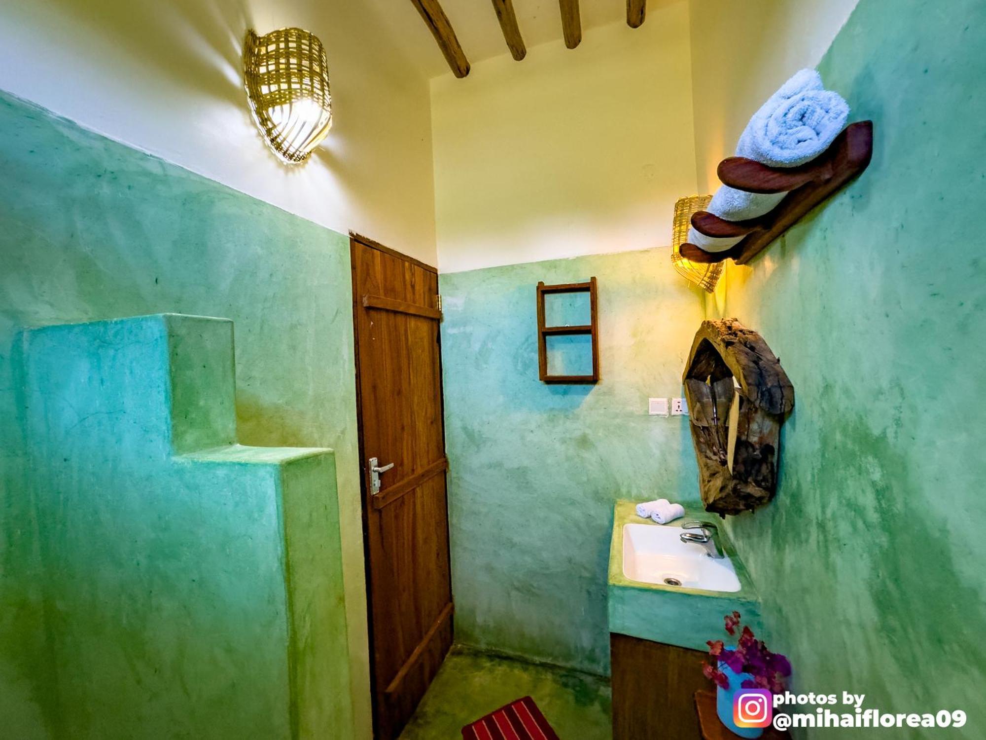 Tofauti Inn Makunduchi Exteriér fotografie